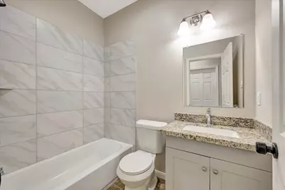 904 W Sealy Street #A, Alvin, TX 77511 - Photo 12