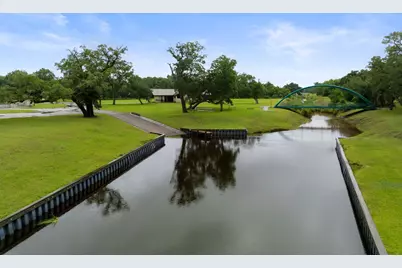 32610 Bayou Bend, Richwood, TX 77515 - Photo 14