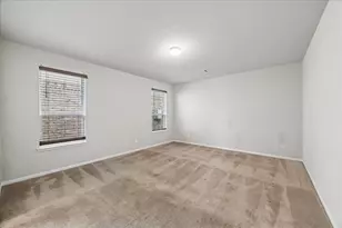 14618 Ruddy Duck Ln, Houston, TX 77049 - Photo 6