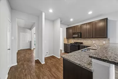 14618 Ruddy Duck Lane, Houston, TX 77049 - Photo 4