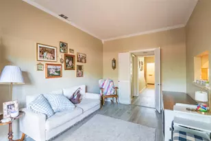 3729 Wakeforest St, Houston, TX 77098 - Photo 10