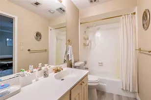 3729 Wakeforest St, Houston, TX 77098 - Photo 22