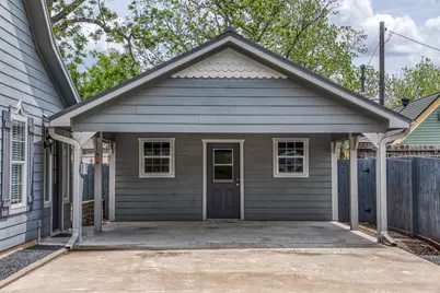 210 W Bell Street, Fayetteville, TX 78940 - Photo 20