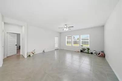 2703 Fairfield Landing Lane, Pearland, TX 77089 - Photo 10