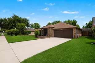10926 Collingswood Dr, La Porte, TX 77571 - Photo 4