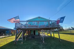 1061 N Sage Rd, Port Bolivar, TX 77650 - Photo 12