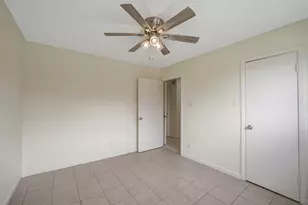 11326 Sagecreek Dr, Houston, TX 77089 - Photo 36