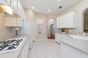930 Arbor Pine Dr, Tomball, TX 77375 - Photo 14