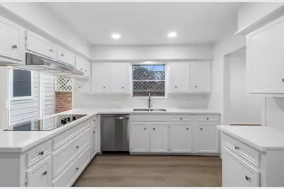 12903 Avenida Vaquero Street, Houston, TX 77077 - Photo 12