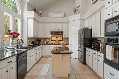 16314 Avenplace Road, Tomball, TX 77377 - Photo 12