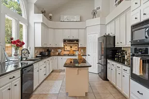 16314 Avenplace Rd, Tomball, TX 77377 - Photo 12