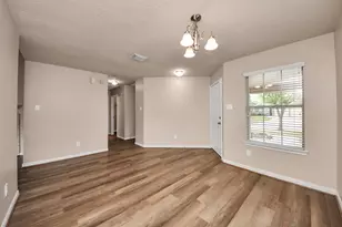 1818 Fergus Park Ct, Houston, TX 77047 - Photo 12