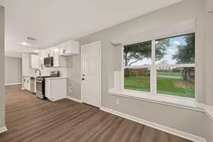 4170 S Presidents Dr S, Houston, TX 77047 - Photo 14