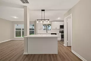 4170 S Presidents Dr S, Houston, TX 77047 - Photo 18