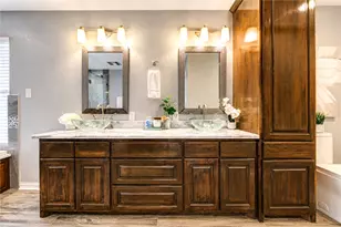 3010 E Legends Bend Dr, Spring, TX 77386 - Photo 22