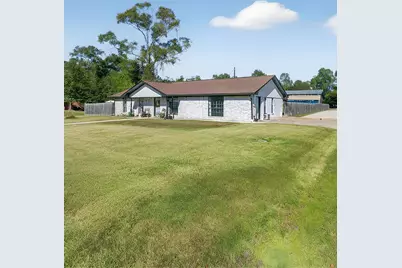 355 County Road 761, Buna, TX 77612 - Photo 1