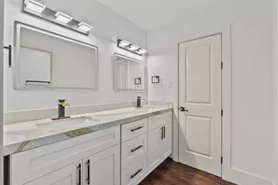 3237 Harkey Rd, Pearland, TX 77584 - Photo 28