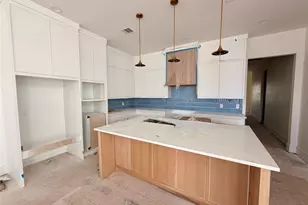 5 Westwind Rd, Galveston, TX 77554 - Photo 8