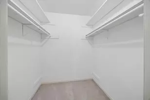 6659 Bayou Glen Rd, Houston, TX 77057 - Photo 14