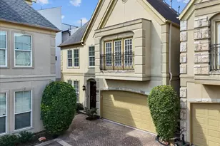 5624 Dolores St, Houston, TX 77057 - Photo 2