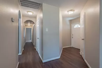 10233 Azalea Vlg Village, Houston, TX 77088 - Photo 2