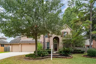 43 N Scribewood Cir, The Woodlands, TX 77382 - Photo 1