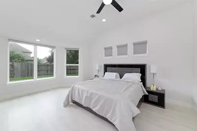 10910 Kirker Lane, Richmond, TX 77407 - Photo 16
