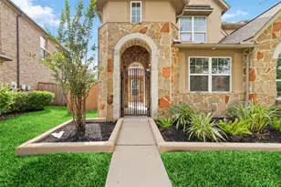 10910 Kirker Ln, Richmond, TX 77407 - Photo 2