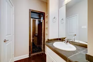 5202 Rose St, Houston, TX 77007 - Photo 32