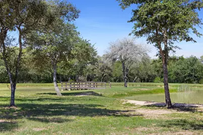 2215 Oakridge Road, Weimar, TX 78962 - Photo 28