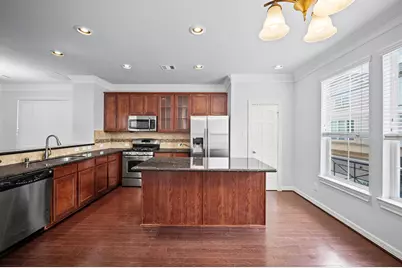 10722 Clearview Villa, Houston, TX 77025 - Photo 8