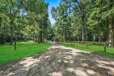 200 Cochran Lane, Coldspring, TX 77331 - Photo 24