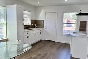 102 Georgia St, Houston, TX 77029 - Photo 8