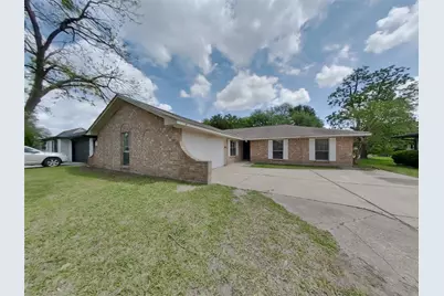 7506 Lemon Tree Circle, Houston, TX 77088 - Photo 1