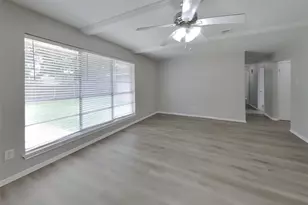7506 Lemon Tree Cir, Houston, TX 77088 - Photo 4