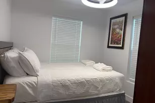 6707 Sherman St, Houston, TX 77011 - Photo 2