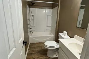 411 & 411 1/2 Humphrey Ave, Palacios, TX 77465 - Photo 10