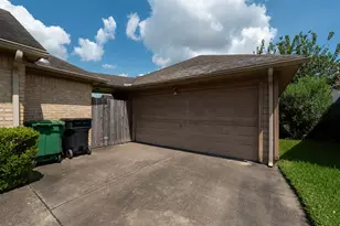 7926 Quail Meadow Dr, Houston, TX 77071 - Photo 44