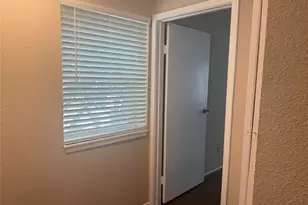 7589 Cambridge St, Houston, TX 77054 - Photo 10
