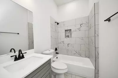 4338 Avron Drive #B, Stafford, TX 77477 - Photo 32