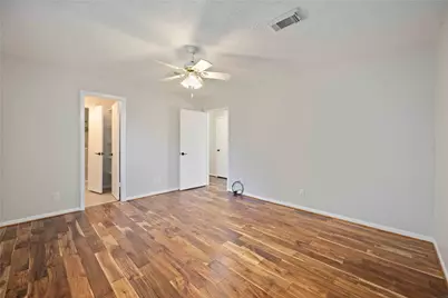 9809 Condor Drive, Conroe, TX 77385 - Photo 10