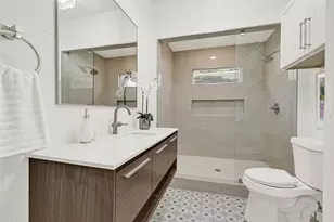 1136 Algregg St, Houston, TX 77009 - Photo 18
