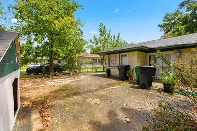 6929 Hoffman Street, Houston, TX 77028 - Photo 20