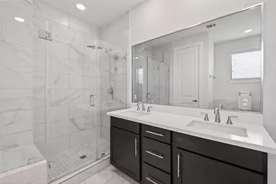 3413 Kensington Yellow Place, Houston, TX 77008 - Photo 18