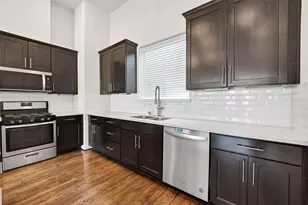 3413 Kensington Yellow Pl, Houston, TX 77008 - Photo 10