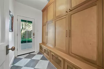 27 Wingspan Drive, The Woodlands, TX 77381 - Photo 34