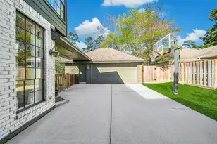 27 Wingspan Dr, The Woodlands, TX 77381 - Photo 36