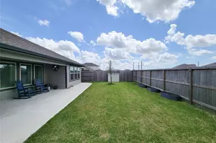 9319 Pavonia Fawn Dr, Baytown, TX 77521 - Photo 36