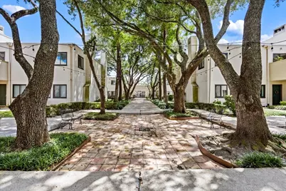 402 Tuam Street #7, Houston, TX 77006 - Photo 24
