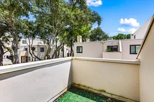 402 Tuam St, Houston, TX 77006 - Photo 20